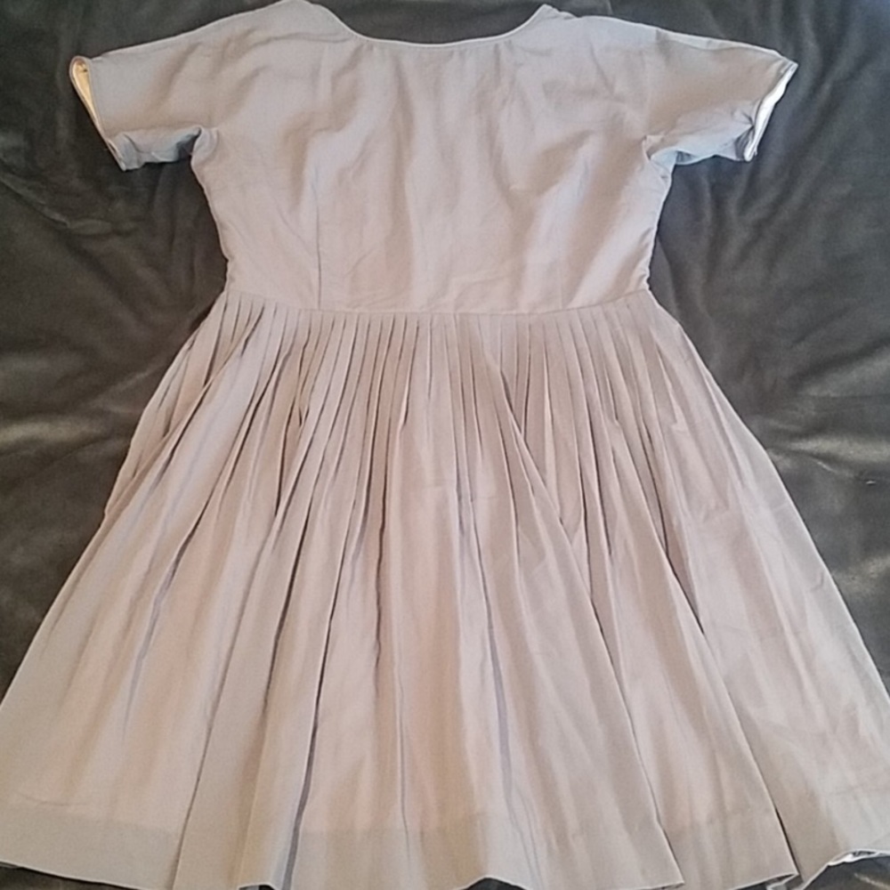 L'ecole des femmes Bavarian dress size 8